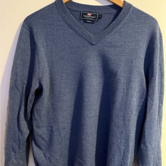 AMAZING LIMITED EDITION VINTAGE VINEYARD VINES SIZE SMALL SWEATER